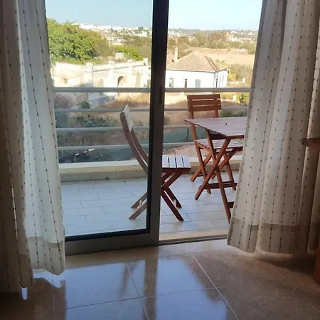 One Bedroom At 600 M Away From The With View And Furnished Terrace Casa vacanze Portimão
