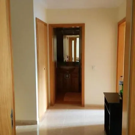 One Bedroom At 600 M Away From The With View And Furnished Terrace * Portimão